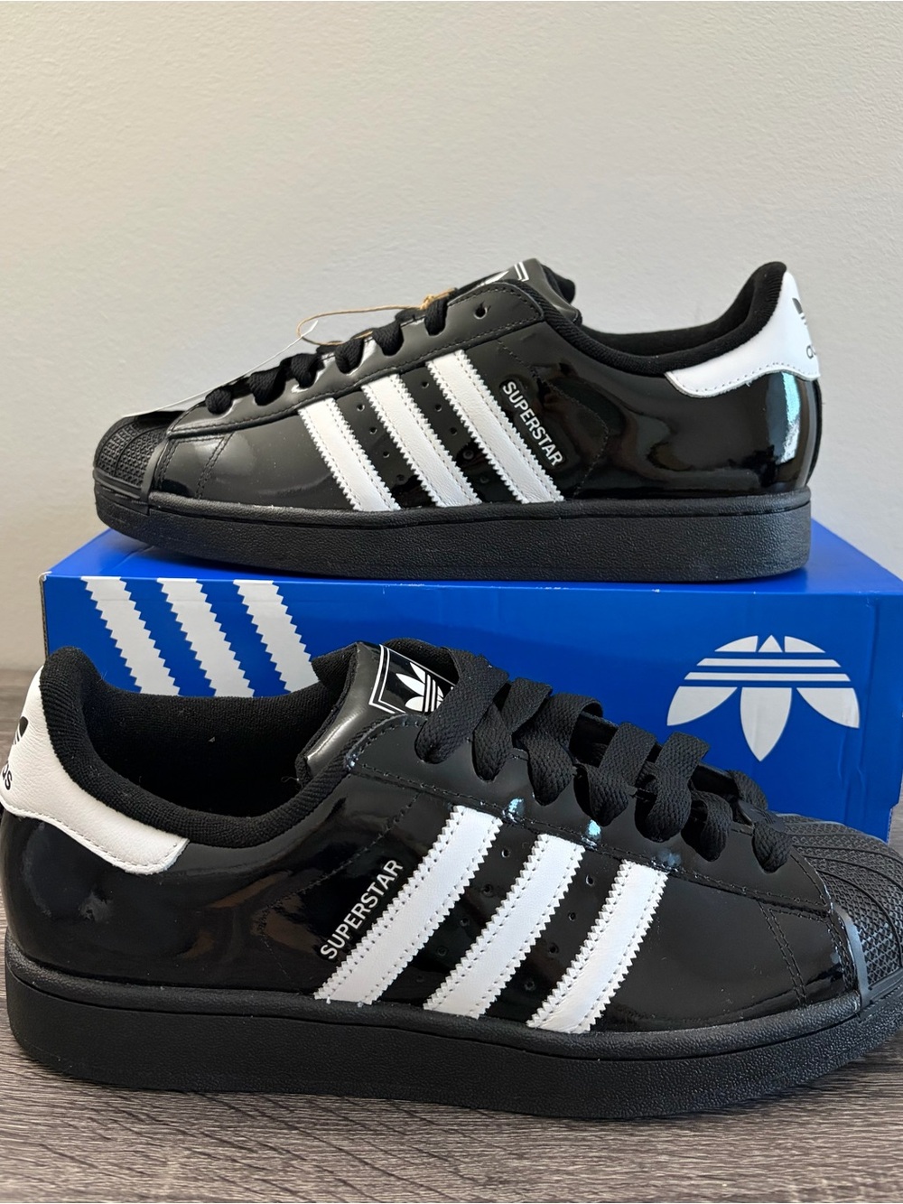 Men's Size 10 Adidas Superstar Black Patent Leather Fashion Sneakers